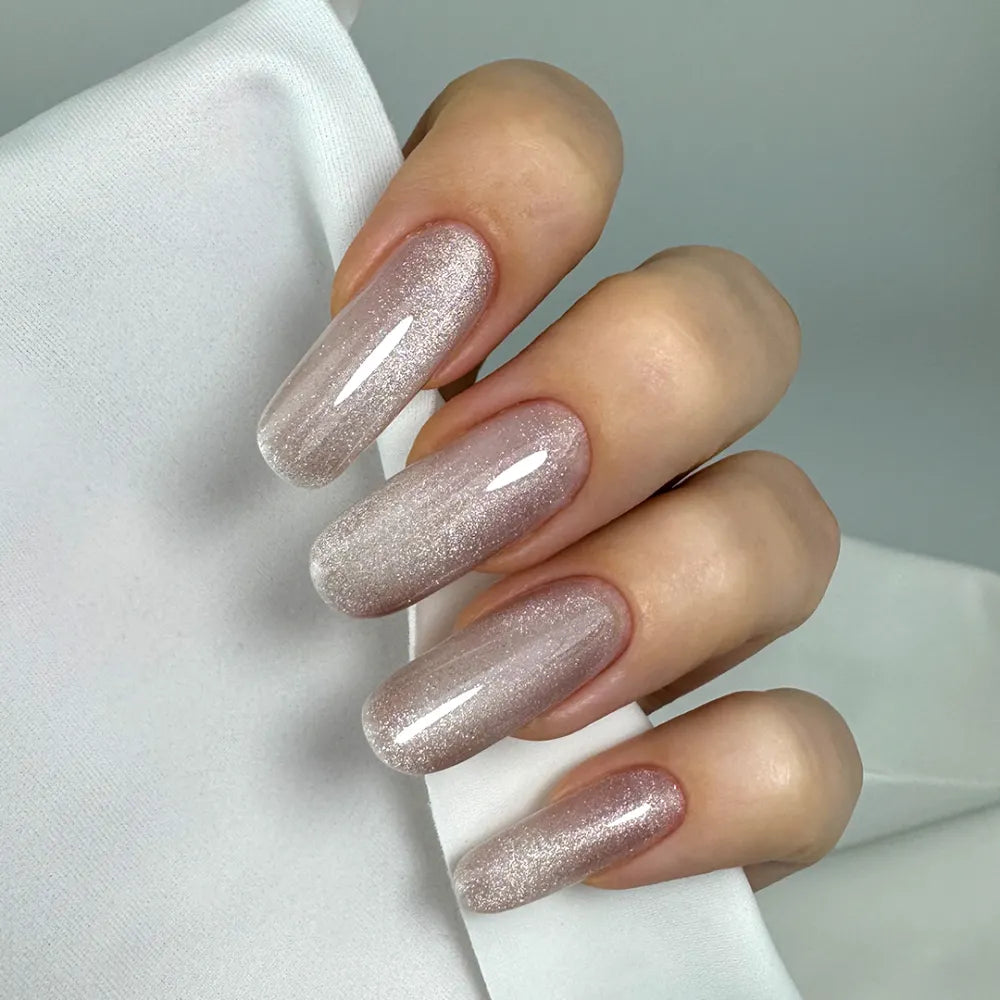 Magic Cat Base, 04 Sparkle Nude JOIA vegan, 8 ml